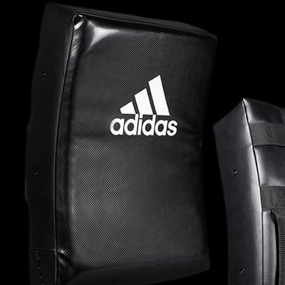 アディダス　adidas カーブ キックミット （エアーストリーム）（後ろ蹴り練習に最適） - テコンドーオンラインショップ | テコンドー用品専門店