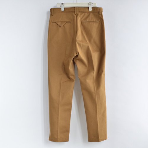 tilt the authentics (チルト ザ オーセンティクス)Belted 1Tuck Chino