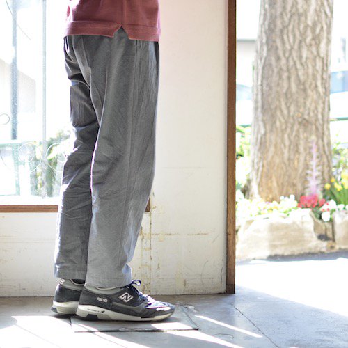 tilt the authentics (チルト ザ オーセンティクス)2Tuck Comfort Pants