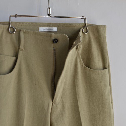 tilt the authentics (チルト ザ オーセンティクス)Strong Twist 5 Pocket Pants  PT03-Beige-floatGALLERY