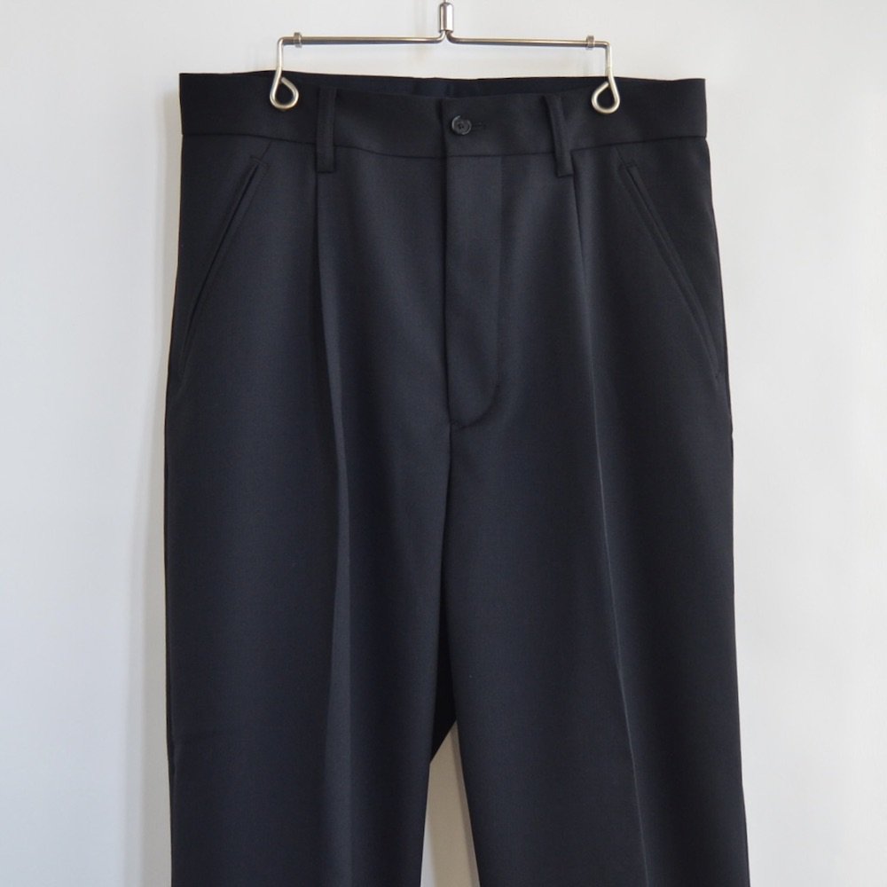 tilt the authentics (チルト ザ オーセンティクス) In Tuck Semi Wide Slacks TS-02  -floatGALLERY