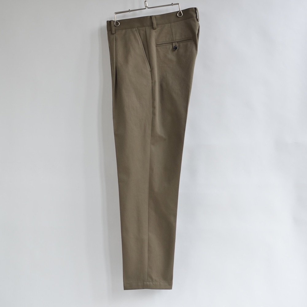 tilt the authentics (チルト ザ オーセンティクス) 1 Tuck Slim Chino