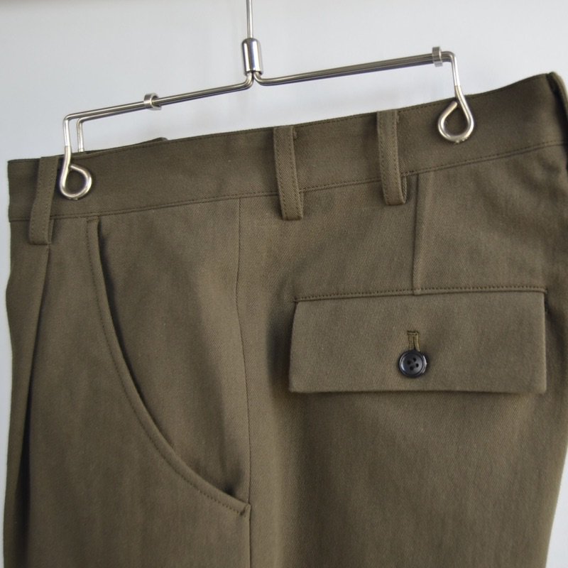 tilt the authentics (チルト ザ オーセンティクス)1 Pleats Hard Twist Chino Trousers  PT-01A -floatGALLERY