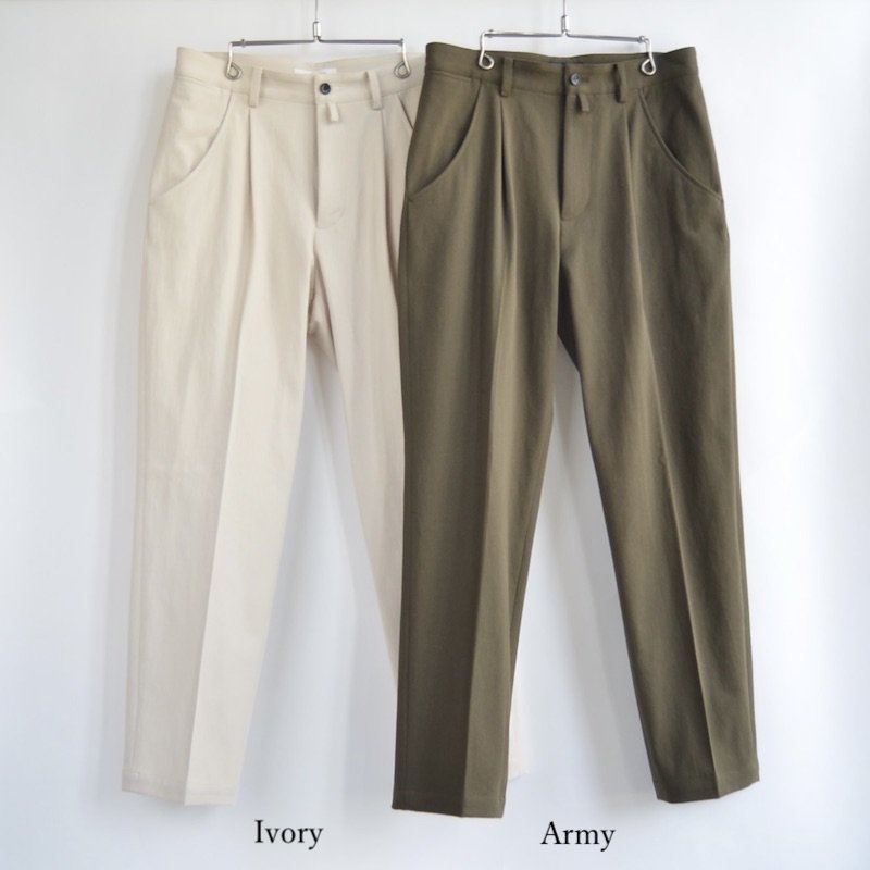 tilt the authentics (チルト ザ オーセンティクス)1 Pleats Hard Twist Chino Trousers  PT-01A -floatGALLERY