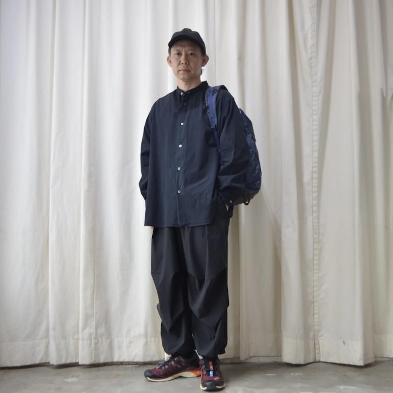 STILL BY HAND（スティル・バイ・ハンド) BAND COLLAR SHIRT