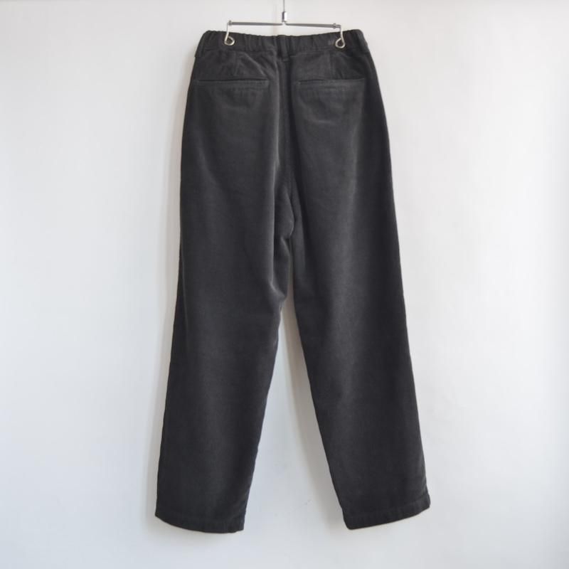 STILL BY HAND（スティル バイ ハンド）Garment-dye corduroy pants