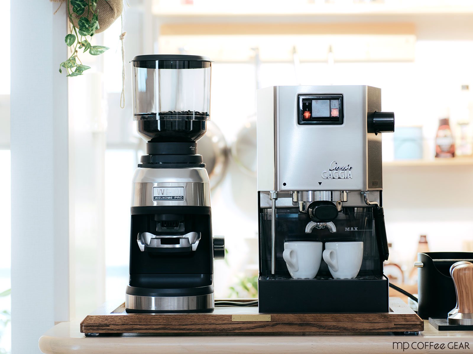 GAGGIA ガジア セミオートエスプレッソマシン Classic クラシック<img class='new_mark_img2' src='https://img.shop-pro.jp/img/new/icons34.gif' style='border:none;display:inline;margin:0px;padding:0px;width:auto;' />