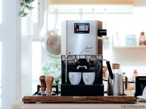 GAGGIA ガジア セミオートエスプレッソマシン Classic クラシック<img class='new_mark_img2' src='https://img.shop-pro.jp/img/new/icons34.gif' style='border:none;display:inline;margin:0px;padding:0px;width:auto;' />の商品写真