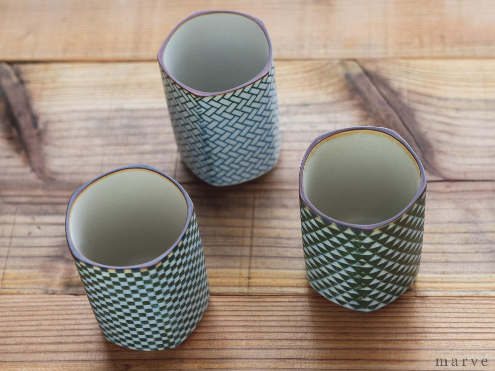 五角湯呑 檜合わせ 小紋茶器 （ゴカクユノミ ヒノキアワセ