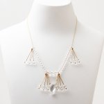 Crystal Seed  Necklace M