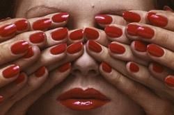 Guy Bourdin: In Between - BOOK OF DAYS ONLINE SHOP