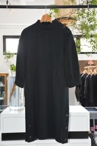 ǥ / JUN OKAMOTO / Buttoned Black Dress