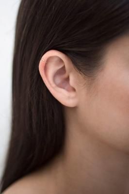 Saskia Diez / WIRE EARCUFF(Silver)