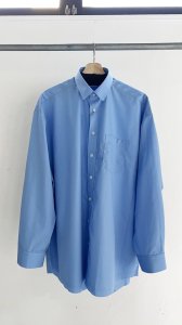 <img class='new_mark_img1' src='https://img.shop-pro.jp/img/new/icons56.gif' style='border:none;display:inline;margin:0px;padding:0px;width:auto;' />TEDDY - Ripped Collar Shirts(Blue)
