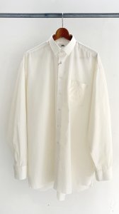 <img class='new_mark_img1' src='https://img.shop-pro.jp/img/new/icons8.gif' style='border:none;display:inline;margin:0px;padding:0px;width:auto;' />TEDDY - Ripped Collar Shirts(White-circleA)