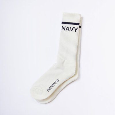 <img class='new_mark_img1' src='https://img.shop-pro.jp/img/new/icons8.gif' style='border:none;display:inline;margin:0px;padding:0px;width:auto;' />STANDARDTYPES NAVY SOCKS