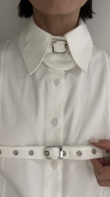 <img class='new_mark_img1' src='https://img.shop-pro.jp/img/new/icons8.gif' style='border:none;display:inline;margin:0px;padding:0px;width:auto;' />z.G.est / Belted White Shirts