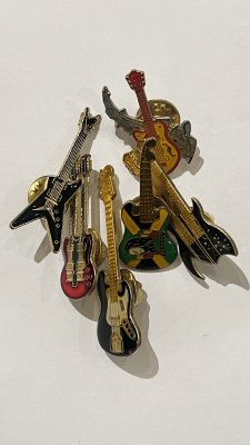 TEDDY SELECT - Guitar Pins