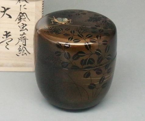 輪島塗 棗  萩蒔絵 茶道具 大棗、 萩に鈴虫蒔絵 内銀地、 輪島塗 伝統工芸士 米本 匠伯 作