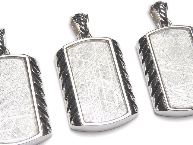 メテオライト(ムオニナルスタ隕石) レクタングルペンダントトップ27×19×4mm 1個の画像