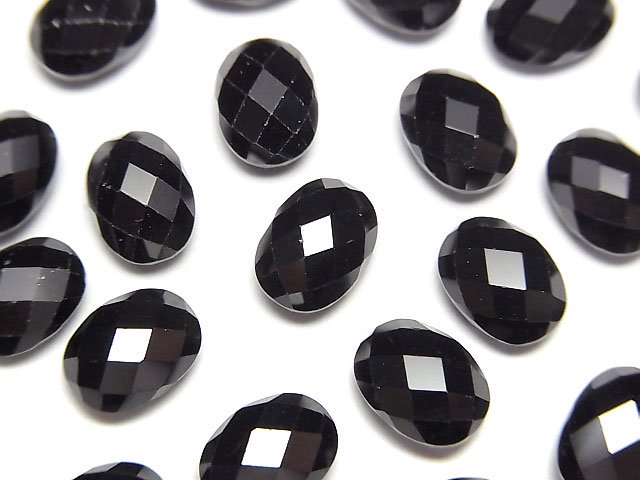 ブラックスピネル 穴なしオーバルカット（ルース・裸石）8×6×4mm