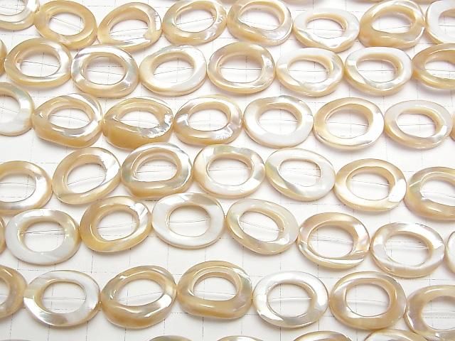 【動画】マザーオブパール ベージュ ドーナツ形状 ツイスト オーバル20×15mm 半連/1連(約36cm) サムネイル3