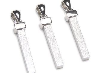 メテオライト（ムオニナルスタ隕石）　スクエア　スティック　ペンダントトップ22×3×3mm　SILVER925製
