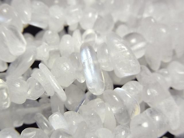 【動画】ロイヤルブルームーンストーンAA++ チップ(ミニタンブル) 1連(約38cm)の画像