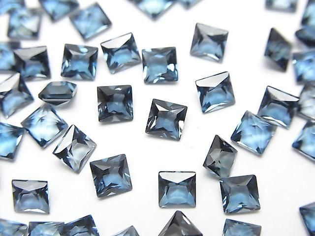 【動画】宝石質ロンドンブルートパーズAAA ルース プリンセスカット4×4mm 3粒の画像