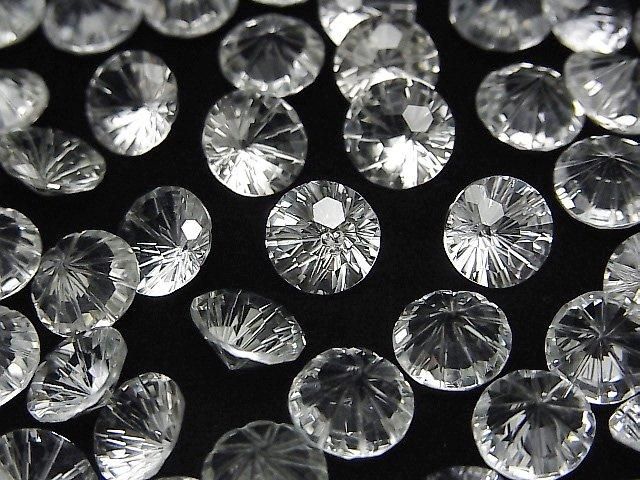 【動画】宝石質ホワイトトパーズAAA 彫刻入りラウンドファセットカット8×8mm 3粒の画像