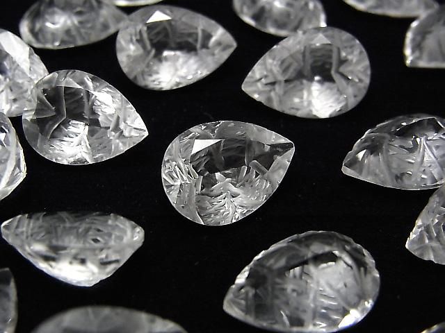 【動画】宝石質クリスタルAAA 彫刻入りペアシェイプファセットカット14×10mm 2粒の画像