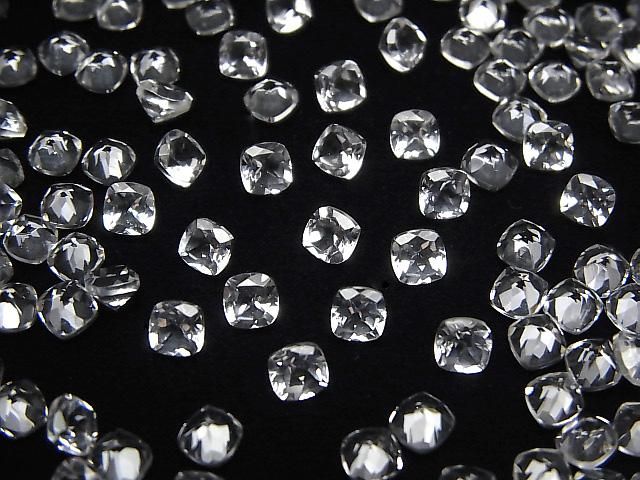 【動画】宝石質ダンビュライトAAA ルース スクエアファセットカット4×4mm 4粒 サムネイル4