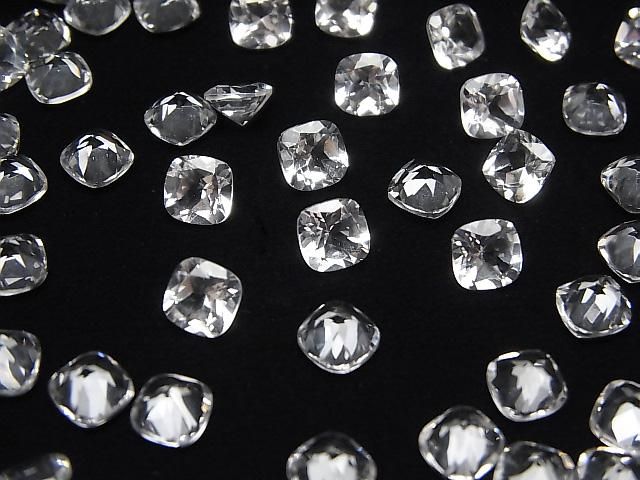 【動画】宝石質ダンビュライトAAA ルース スクエアファセットカット6×6mm 1粒 サムネイル3