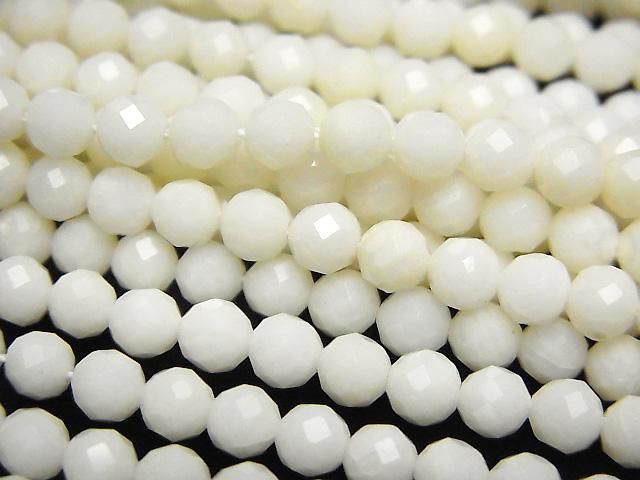 【動画】【素晴らしい輝き】ホワイトコーラル(白サンゴ) ラウンドカット4mm 1連(約37cm)の画像