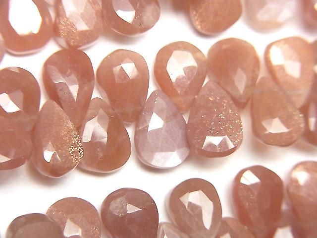 【動画】宝石質オレンジ~ブラウンムーンストーンAAA- ペアシェイプ ブリオレットカット 半連/1連(約18cm)の画像