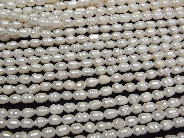 【動画】淡水真珠AA ライス〜バロック6×4×4mm ホワイト 1連(約33cm) サムネイル3