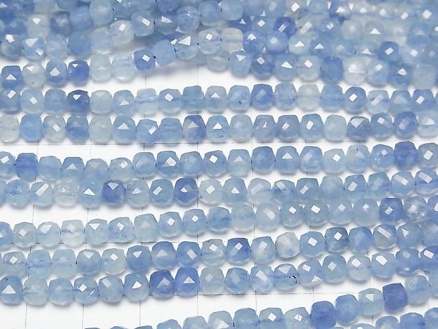 【動画】【素晴らしい輝き】アクアマリンAAA- キューブカット4.5×4.5×4.5mm 半連/1連(約36cm) サムネイル3