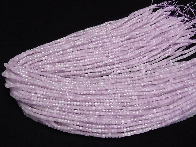 【動画】【素晴らしい輝き】クンツァイトAA++ キューブカット2.5×2.5×2.5mm 1連(約37cm) サムネイル4
