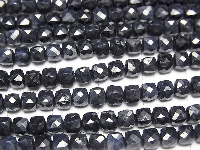 【動画】【素晴らしい輝き】ブラックサファイアAA++ キューブカット4×4×4mm 半連/1連(約37cm) サムネイル2