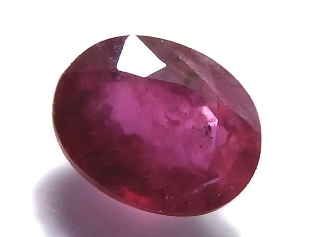 【動画】【1点もの】宝石質ルビーAAA- ルース ファセットカット 1粒 NO.10の画像