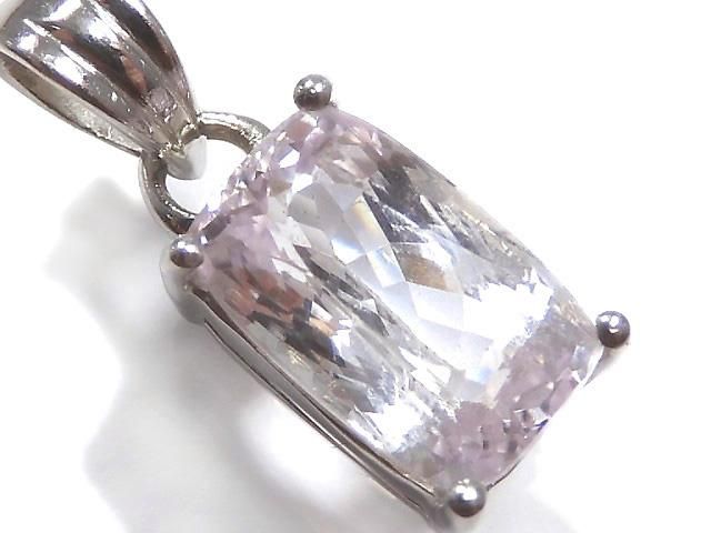 【動画】【1点もの】宝石質クンツァイトAAA ファセットカットペンダントトップ SILVER925製 NO.105の画像