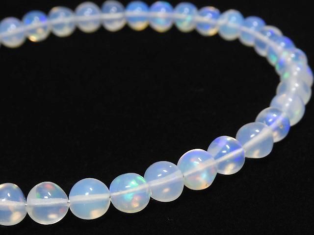 【動画】【1点もの】宝石質エチオピア産オパールAAA- セミラウンド4.5mm 1連(ブレス) NO.4の画像