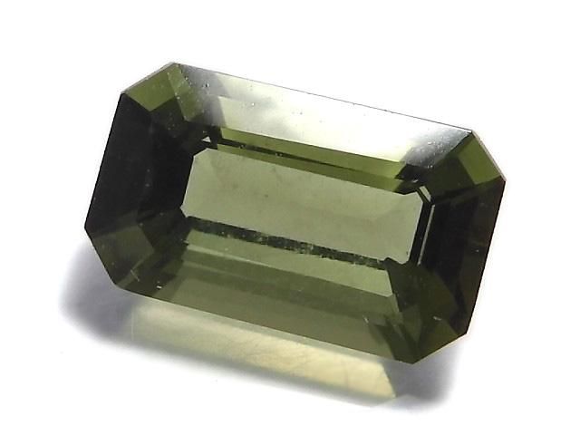 【動画】【1点もの】宝石質モルダバイトAAA ファセットカット ルース 1粒 NO.1の画像