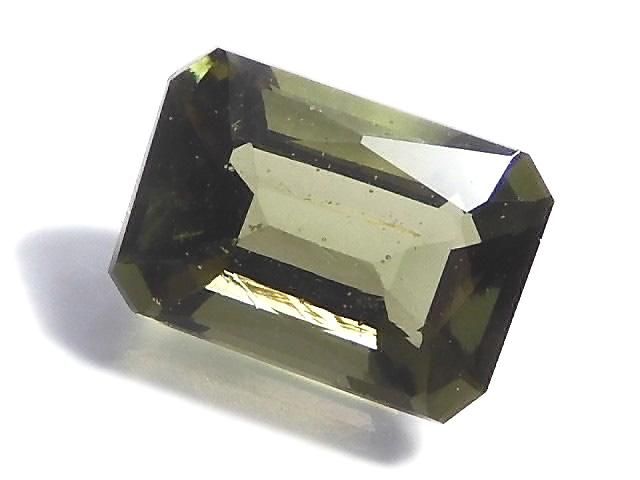 【動画】【1点もの】宝石質モルダバイトAAA ファセットカット ルース 1粒 NO.8の画像