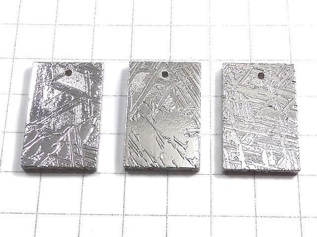 【動画】メテオライト(アルタイ隕石) 穴あきレクタングル27×17mm 1個 サムネイル2