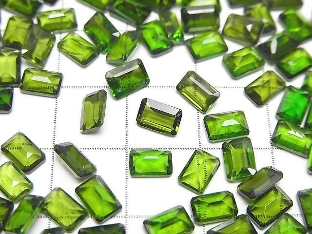 【動画】宝石質クロムダイオプサイドAAA- ルース レクタングルファセットカット6×4mm 2粒 サムネイル2