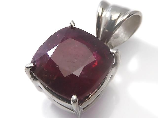 【動画】【1点もの】宝石質ルビーAAA- ファセットカットペンダントトップ SILVER925製 NO.4の画像