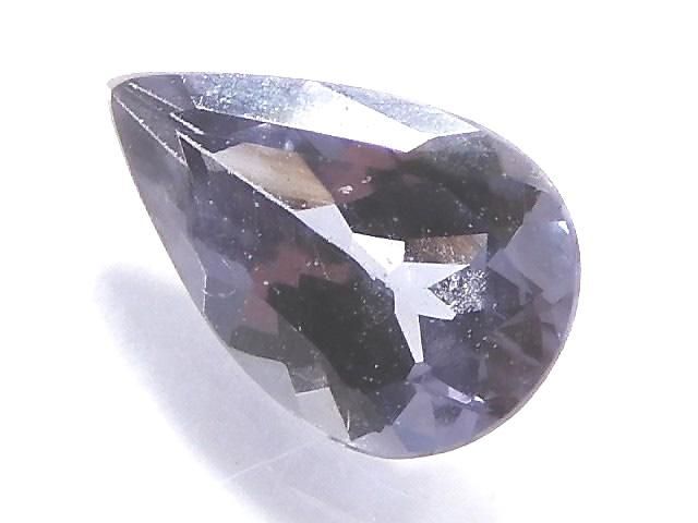 【動画】【1点もの】宝石質ベキリーブルーガーネット ルース ファセットカット 1粒 NO.24の画像