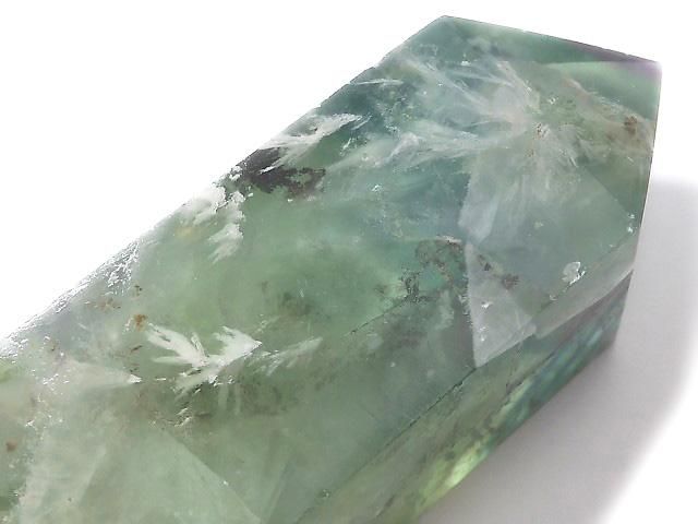 【動画】【1点もの】エンジェルフェザーフローライト ポイント(四角柱) 1個 NO.26の画像