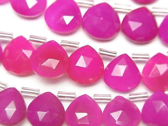 【動画】フューシャピンクカルセドニーAAA- マロン ブリオレットカット10×10mm 半連/1連(18粒)の画像